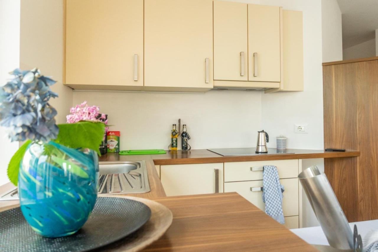 Ferienwohnung Mit Garage, Fahrradraum Und Sehr Grosser Sonnenverwoehnten Terrasse 라군도 외부 사진